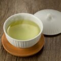 カテキン豊富な緑茶を毎日飲めば老化は防げる