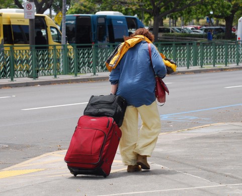女性の旅行カバンにムダなものが多い理由？